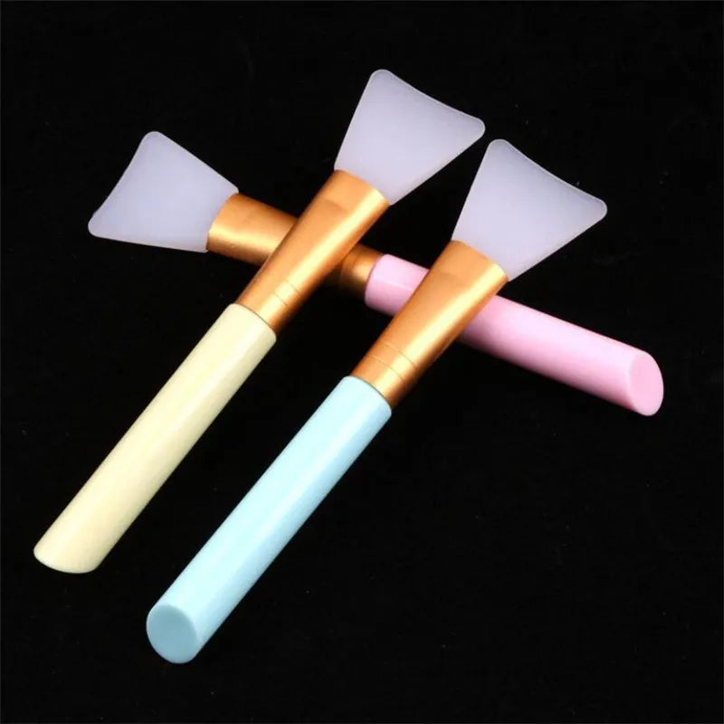 1pcs Face Mask Brush Silicone Facial Mask Mud Mixing Brushes 10 Color Soft Fashion Beauty Women Skin Face Care Makeup Tools