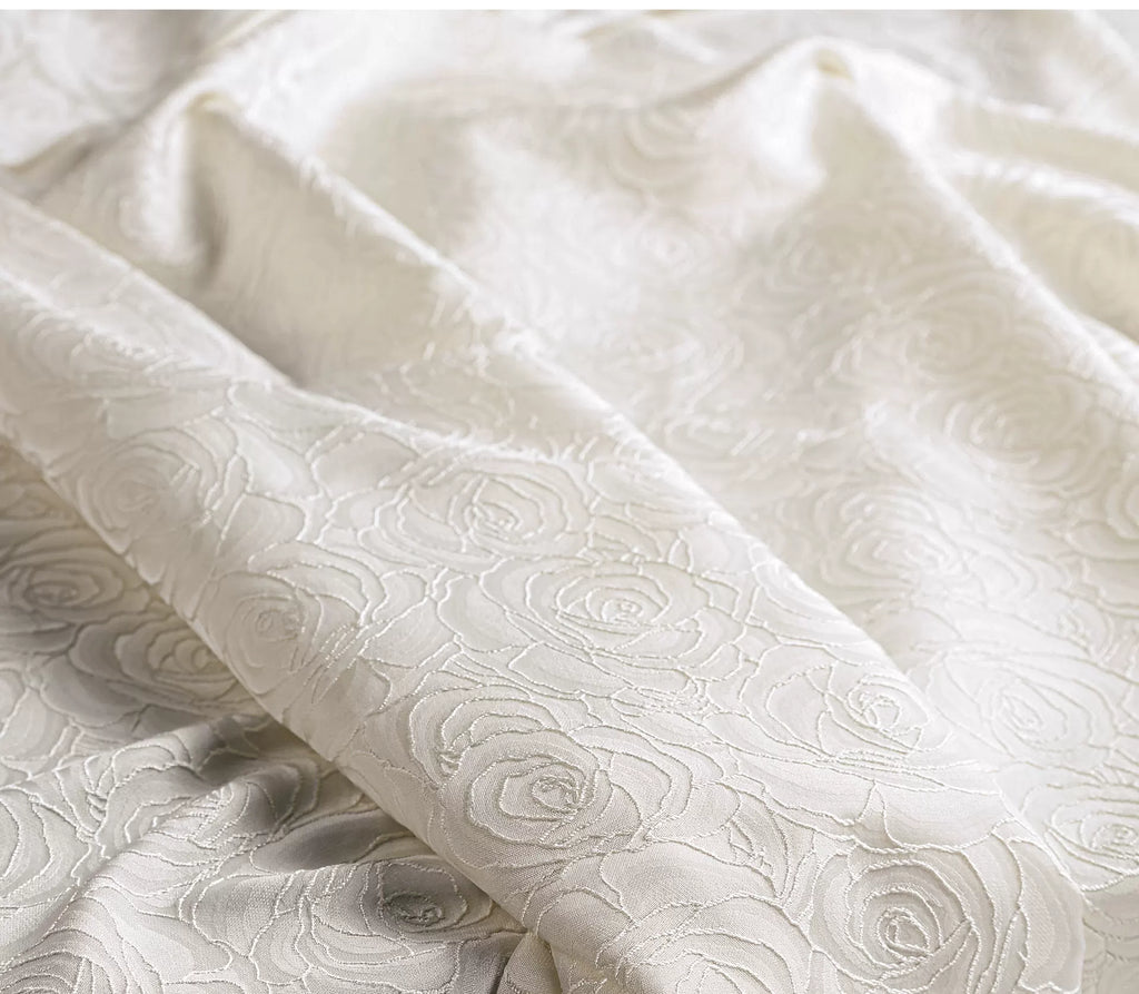 Jacquard Fabric White Large Rose Texture Windbreaker Dress Designer Cloth Diy Apaprel Sewing Meters Rayon Polyester Material