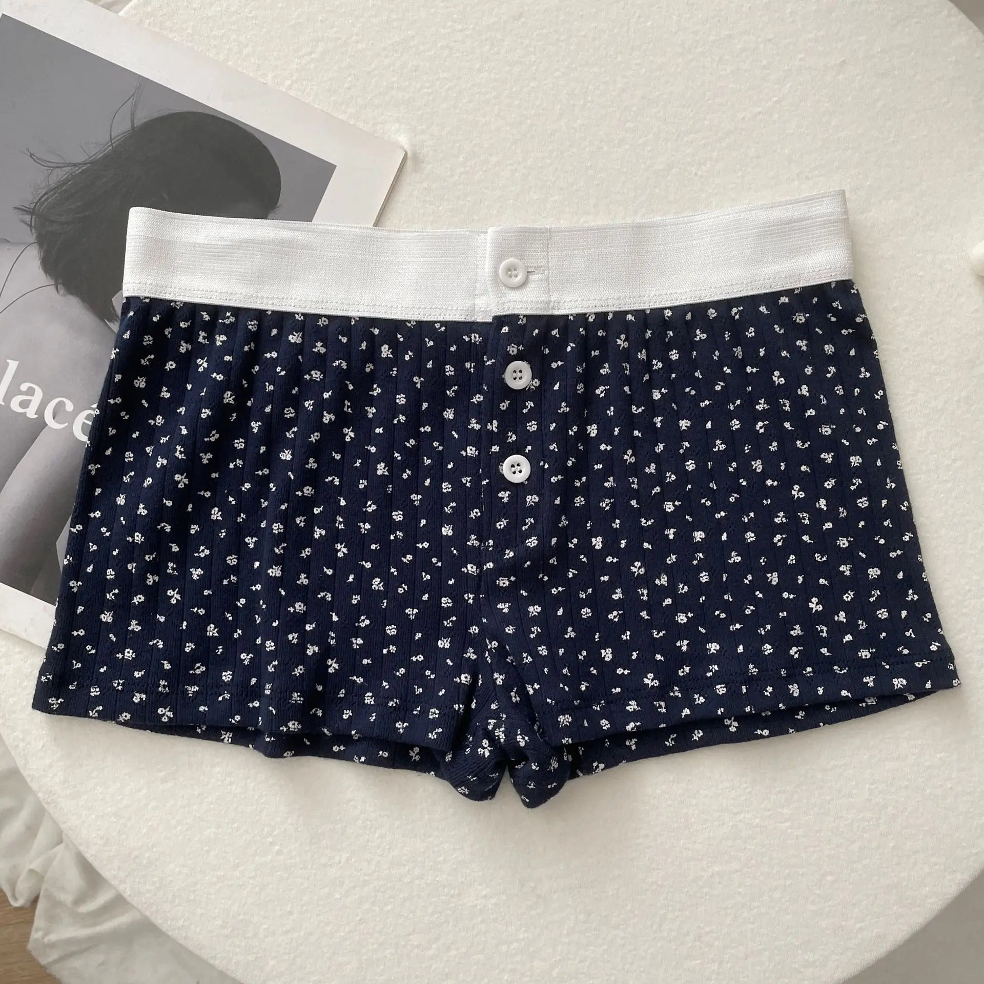 Floral Eyelet Cotton Boy Shorts Woman Summer Three Buttons Patchwork Elastic Waist Straight Short Pant Sweet Cute Home Underwear