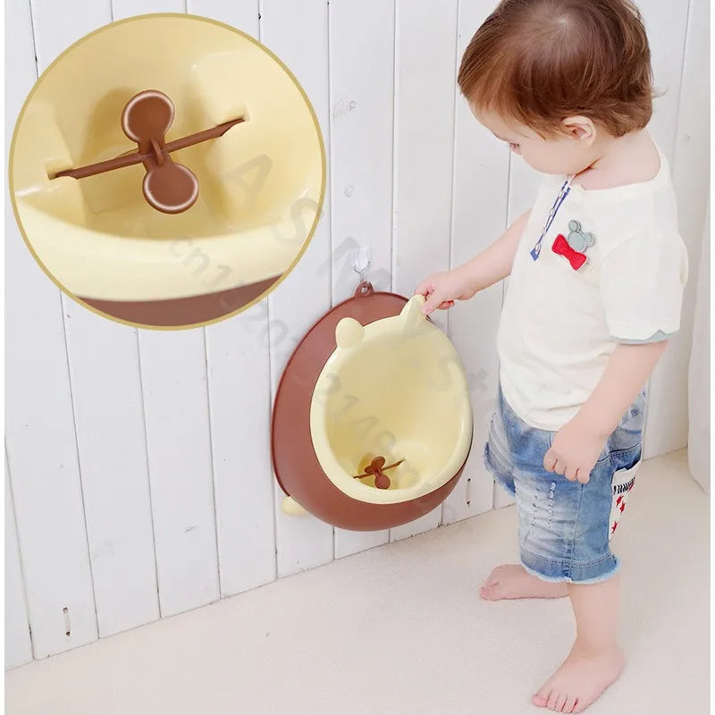 Boys urinal, standing urinal, boys children's toilet basin, unique shape toilet basin, suitable for 1-7 years old babies