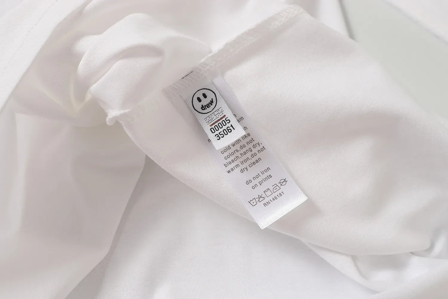 Drew House New drew T Shirt Men's and Women's Long Sleeve Tshirt Designer Luxury Pencil flower smiley face men clothing