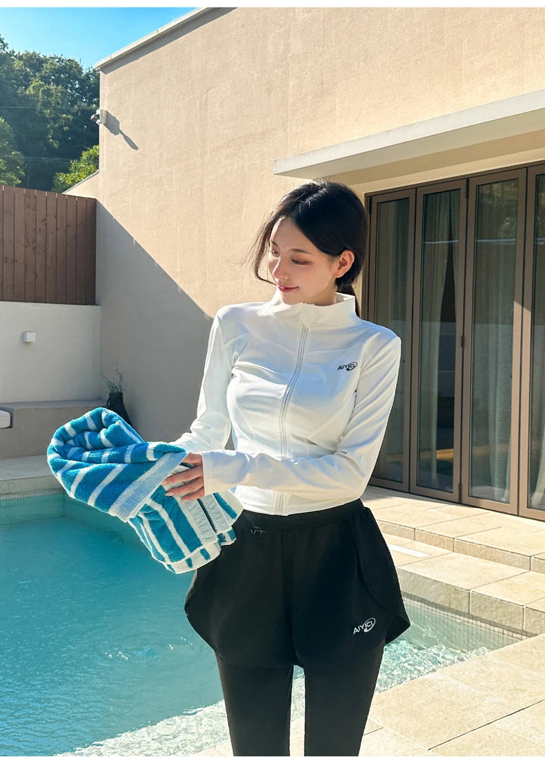 2026 New Women's Wetsuit Two-Piece Long Sleeve Long Pants Swimming Suit Diving Suit Warm Sunscreen Sports Style Separate Briefs