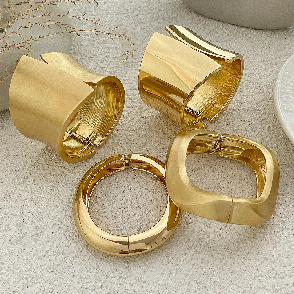 Salircon Exaggerated Vintage Geometric Wave Shape Open Spring Bangles Bracelet Woman Trending Punk Heavy Metal Bracelet Jewelry