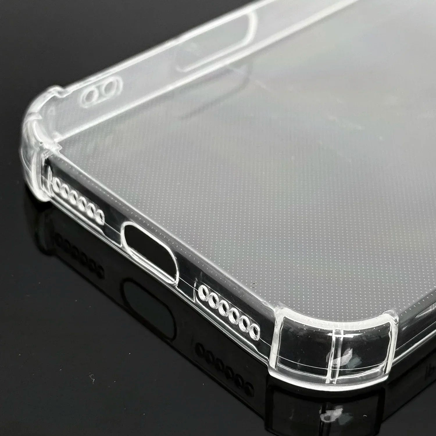 Clear Phone Case for iPhone 17/17 Air/17 Pro/17 ProMax Shockproof  Airbags Corner Anti Fall Bumper Protector Transparent Cover