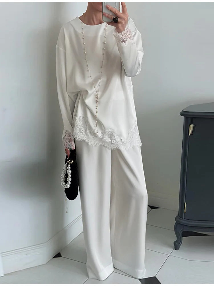 Elegant Modest Blouse Designers Satin Lace Retro Women Tops Spring Romantic Casual Chic Fashionable Streetwear
