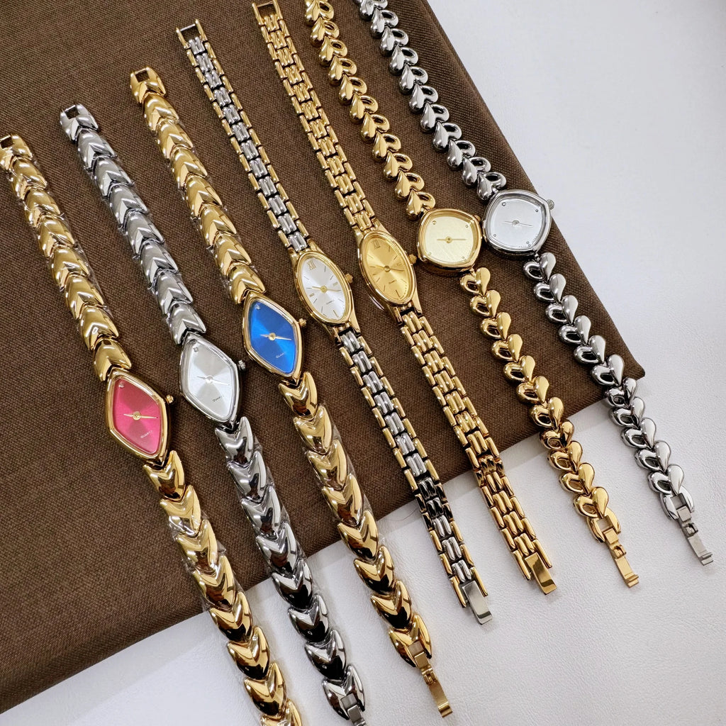 2025 new vintage style waterproof  artistic quartz light luxury  women's watch steel