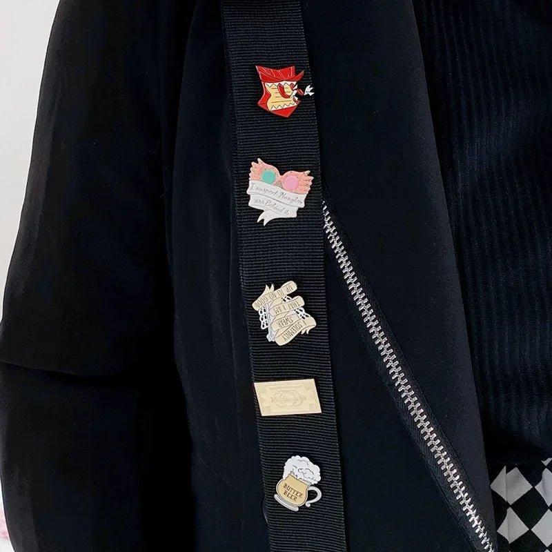 Classics Magic World Enamel Pins Train Tickets Sunglasses Howler Beer Brooches Witch Wizard Lapel Badges Jewelry Gift For Friend
