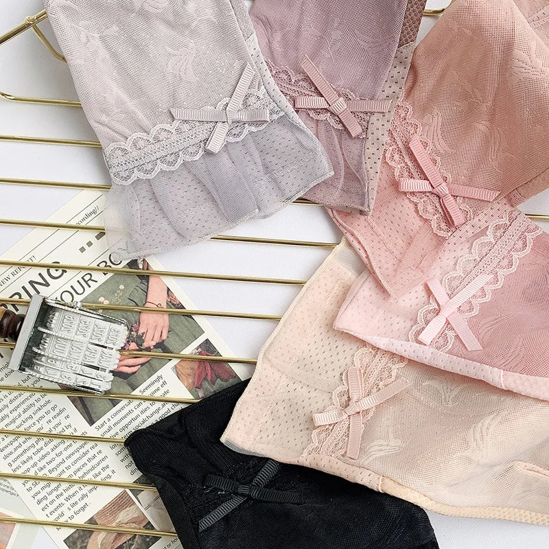 Women Summer Ice Silk Sexy Lace Thin Sunscreen Half-Finger Gloves High Elasticity Non-Slip Breathable Mesh Drive Cycling Soft