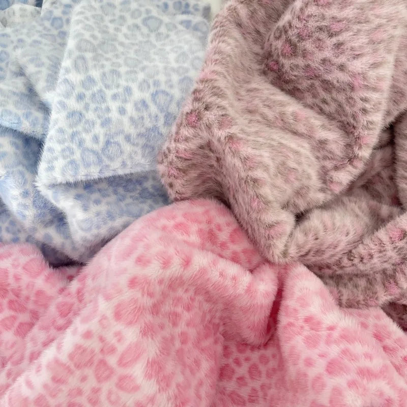 New Fashion Retro Furry Leopard Print Fabric for Handmade Diy Sewing Sofa Pillow Dress Clothing Designer Cloth Material
