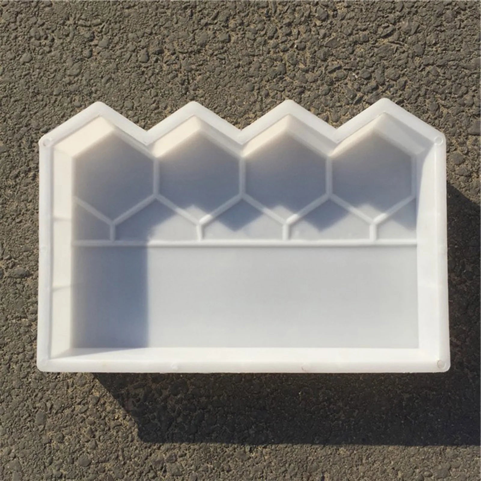 Garden Edging Concrete Molds Easy Operation Yard Paving Moulds for Garden Yard Patio Decoration