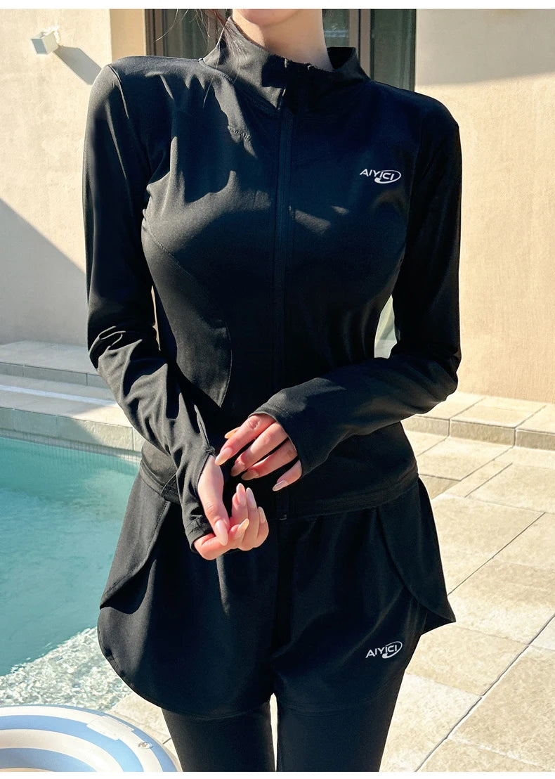 2026 New Women's Wetsuit Two-Piece Long Sleeve Long Pants Swimming Suit Diving Suit Warm Sunscreen Sports Style Separate Briefs