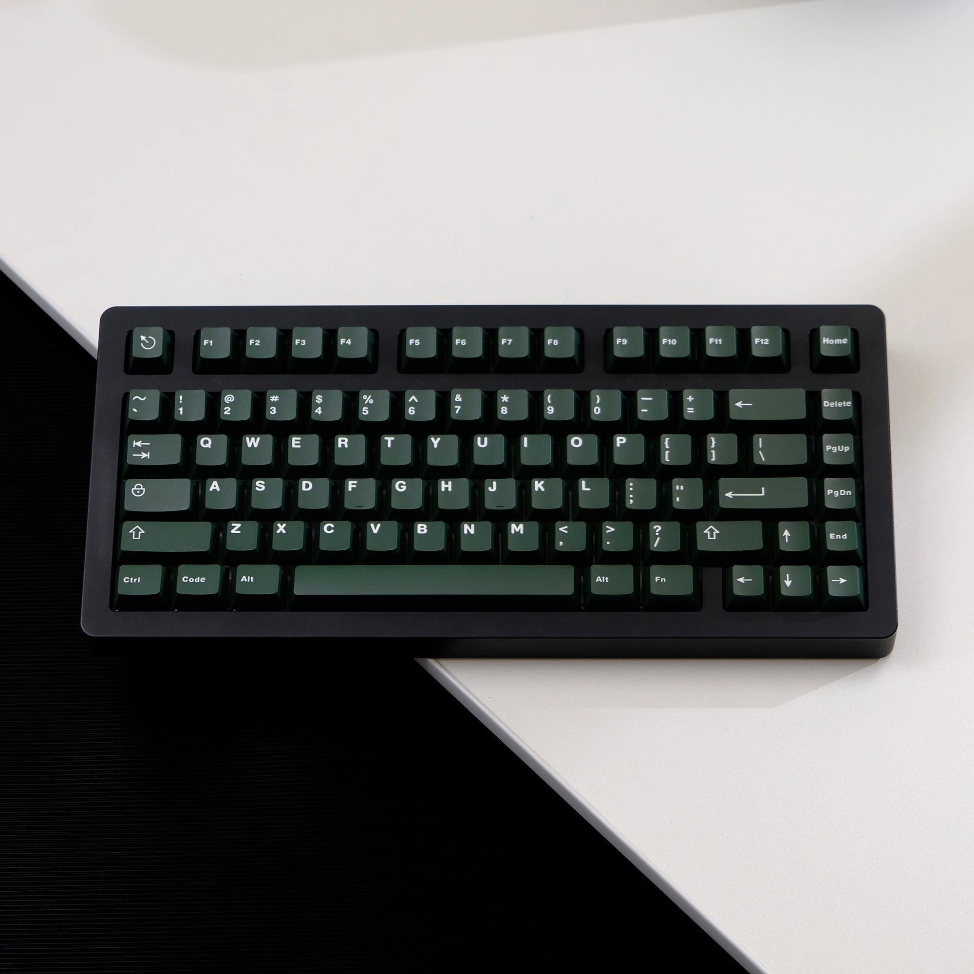 121 Keys Minimalist Keyboard Keycaps Emerald Green PBT Double Shot Keycaps Cherry Profile for MX Switches Mechanical Keyboard