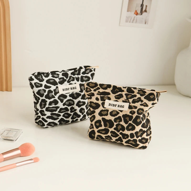 Small leopard print coin purse women's makeup bag portable cosmetics storage bag fashion lipstick bag daily commuting liner bag