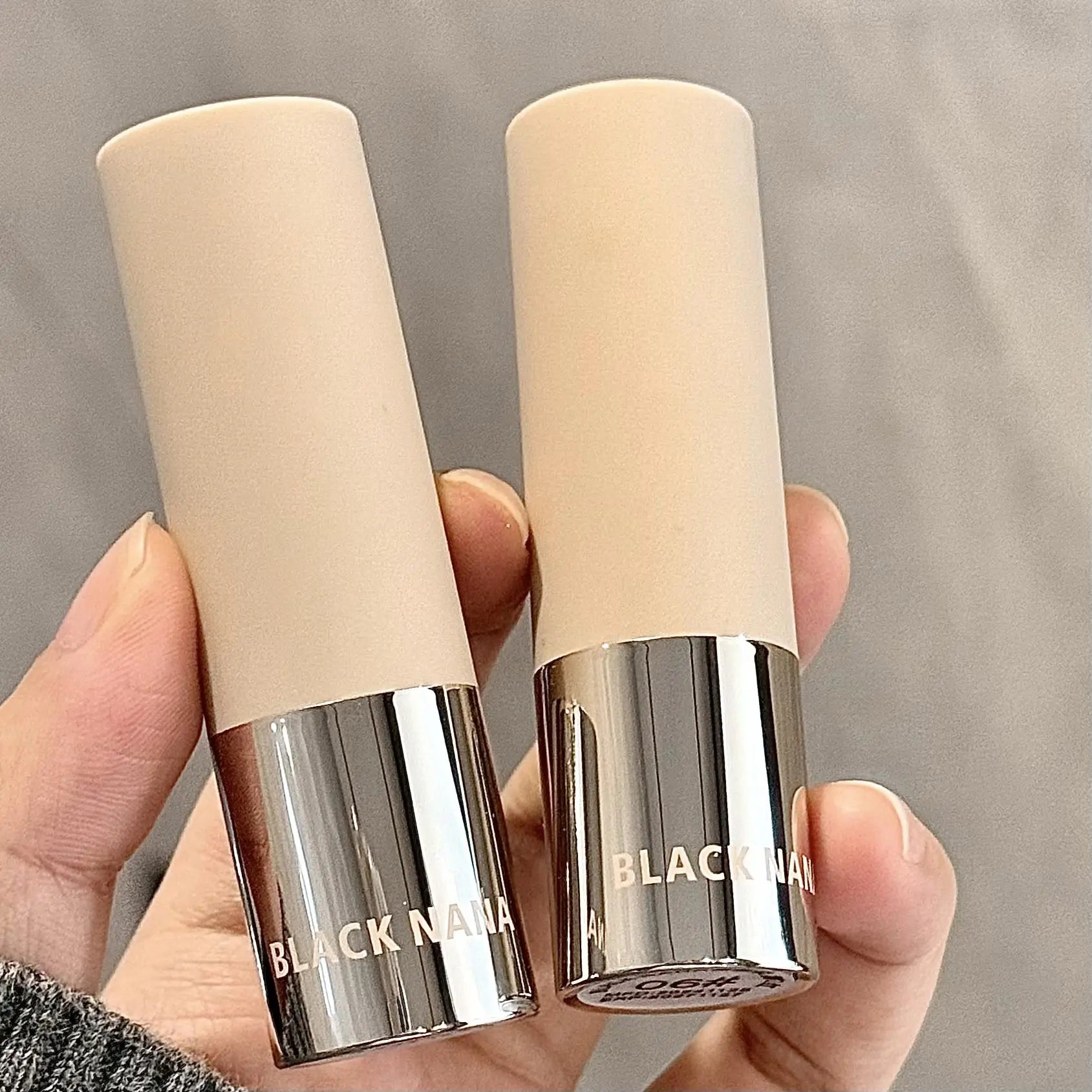 Dark Plum Matte Velvet Lipstick Smooth Application Long-Lasting Natural Highly Pigmented Lipstick Nude Brown Pink Lip Cosmetic