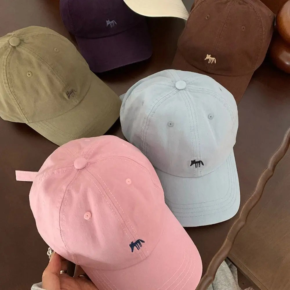 Retro Embroidered Embroidery Baseball Cap Animals Peaked Cap Canvas Baseball Hat Sunscreen Hat Cotton Sun Hat Girl