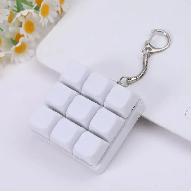 Button Keycap  Keychain 9 Keys Keyboard Decompression Toys DIY Keyboard Keychain Toys For Adult Gifts To Relief Pass Time