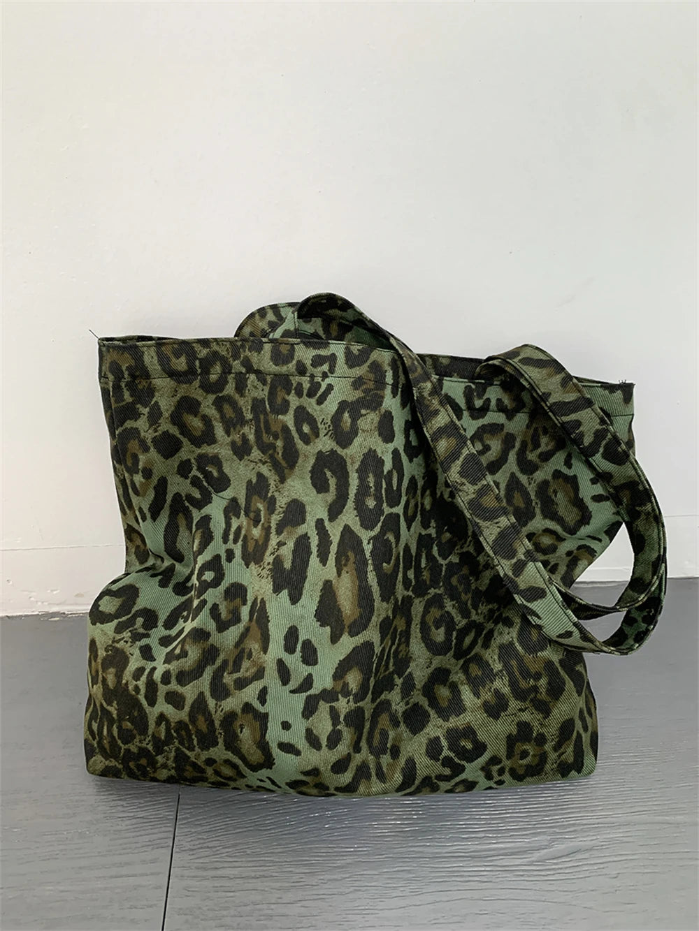 Ladies Leopard Print Shoulder Bag Fashion Canvas Bag Large Capacity Shopping Vintage Elegant Leisure Handbags Designer Cloth Bag