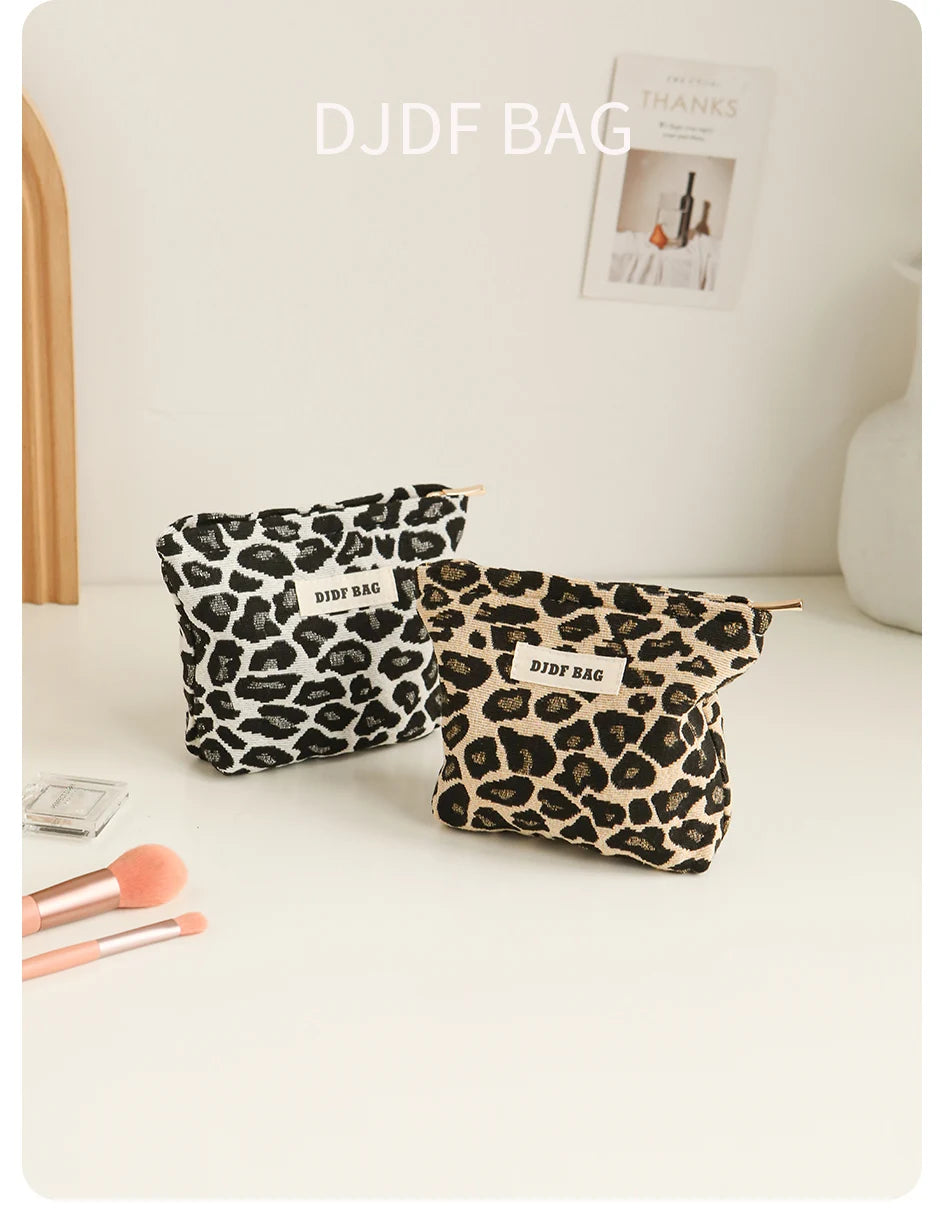 Small leopard print coin purse women's makeup bag portable cosmetics storage bag fashion lipstick bag daily commuting liner bag