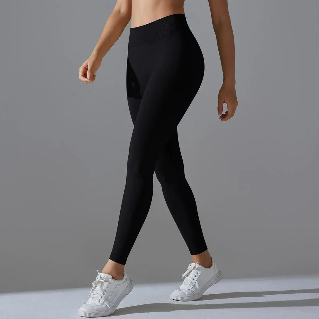 Outdoor Seamless Sports Leggings High Waist Quick-drying Yoga Running Fitness Pants Women's Peach Hip-lifting Leggings Sports