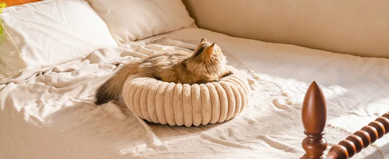 Pet Nest Rabbit Plush Pet Pad Long Hair Round Cat Nest Universal Warm Dog Bed in All Seasons Soft Cat House  Pet Accessories