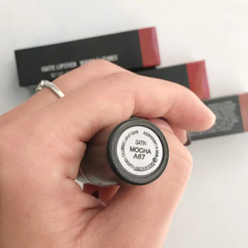 High Quality Brand Lips Long-lasting 3g Rouge a Levres Velvet Teddy Chili Kinda Sexy Whirl Matte Lipstick