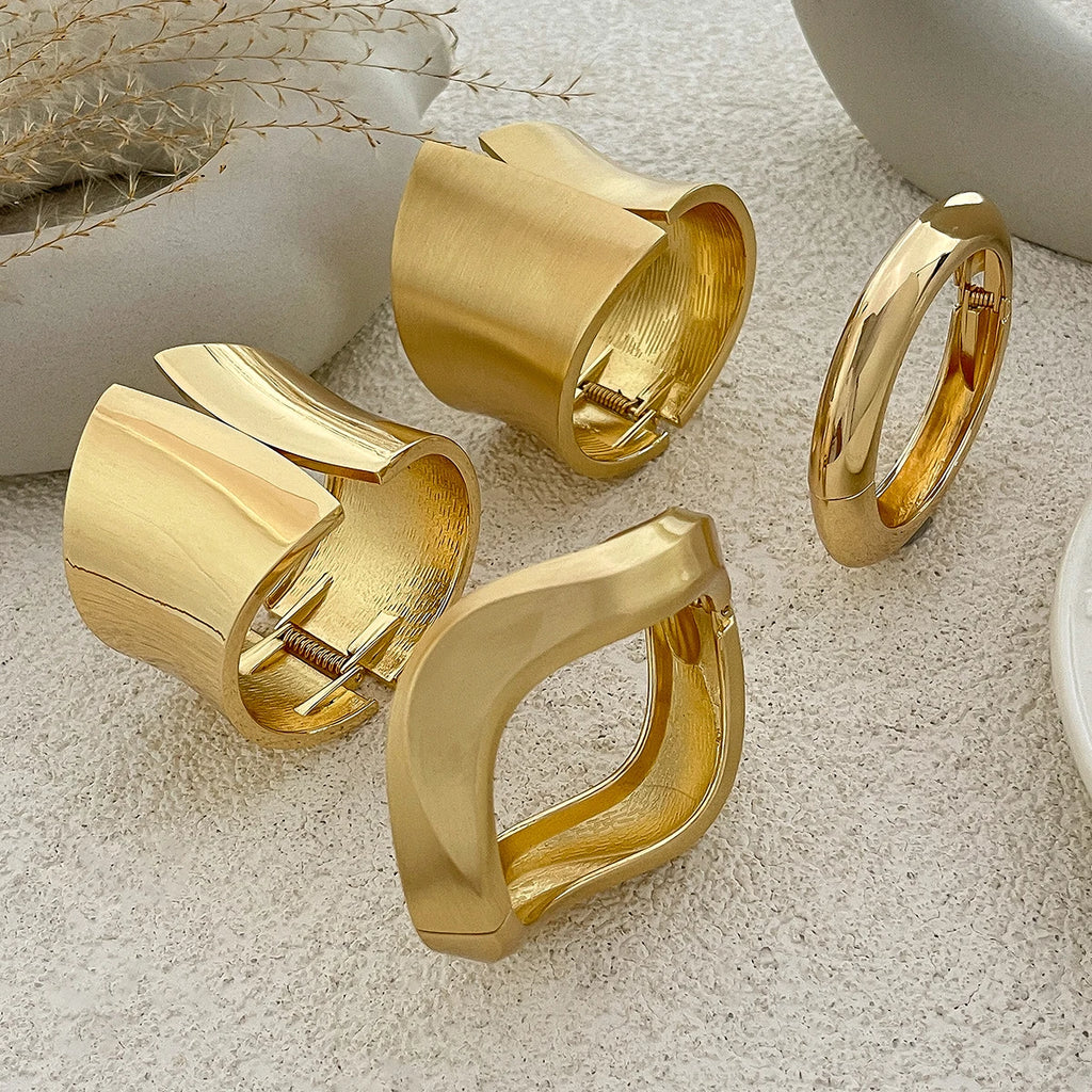 Salircon Exaggerated Vintage Geometric Wave Shape Open Spring Bangles Bracelet Woman Trending Punk Heavy Metal Bracelet Jewelry