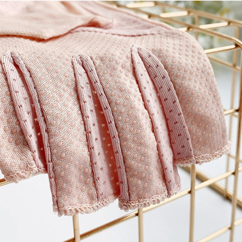 Women Summer Ice Silk Sexy Lace Thin Sunscreen Half-Finger Gloves High Elasticity Non-Slip Breathable Mesh Drive Cycling Soft