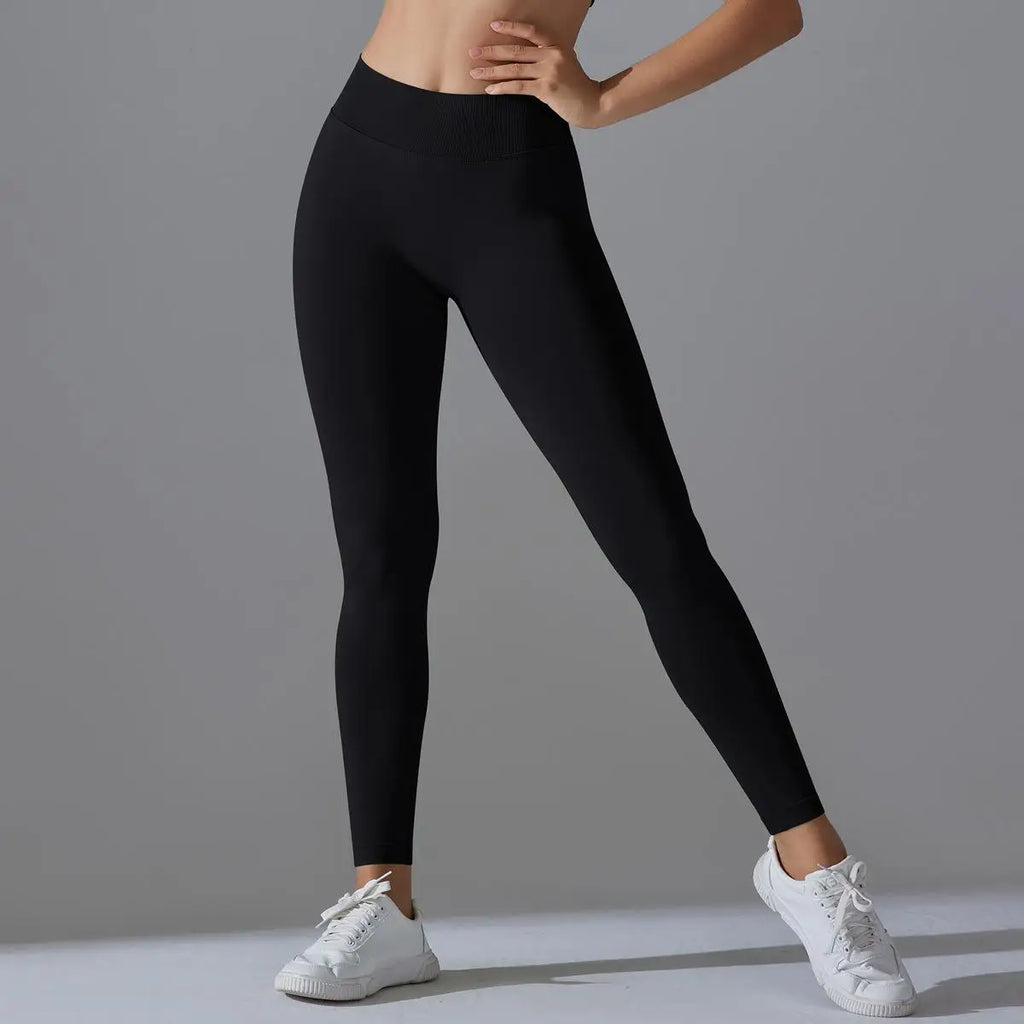 Outdoor Seamless Sports Leggings High Waist Quick-drying Yoga Running Fitness Pants Women's Peach Hip-lifting Leggings Sports