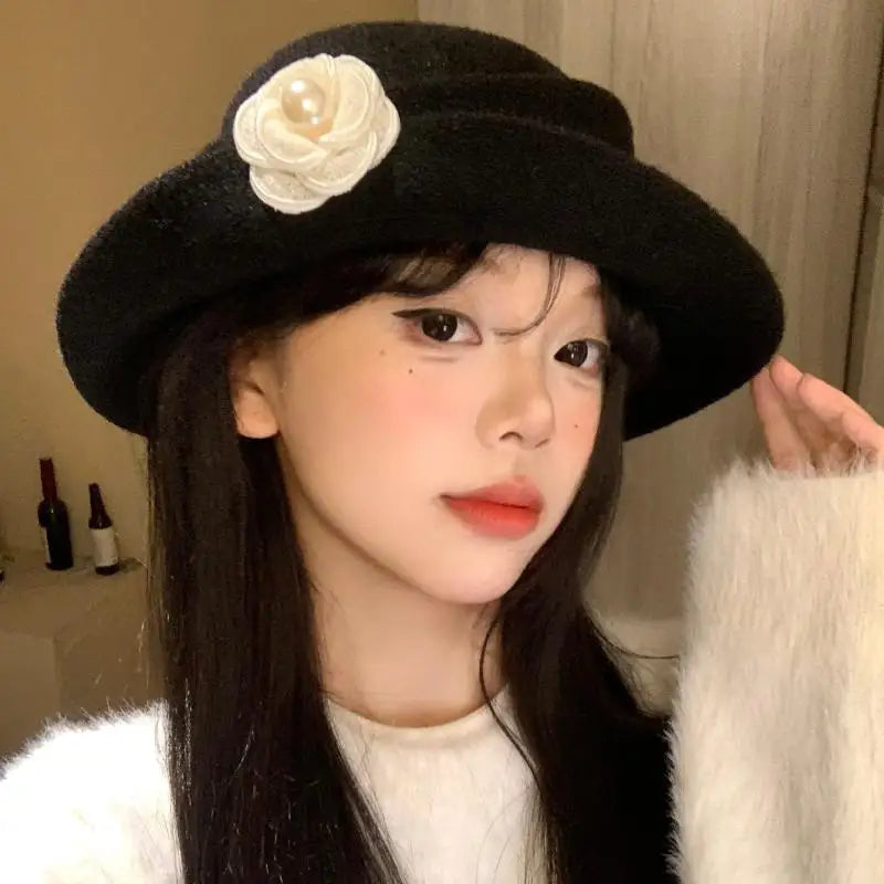 Elegant Autumn/Winter Retro-Styled Ruffled Camellia Heiress Hat for Women, French-style Fishermen's Top Hat.