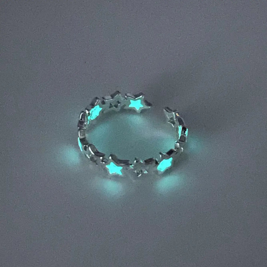 Best Sellers! Bored, wear a glowing star ring!