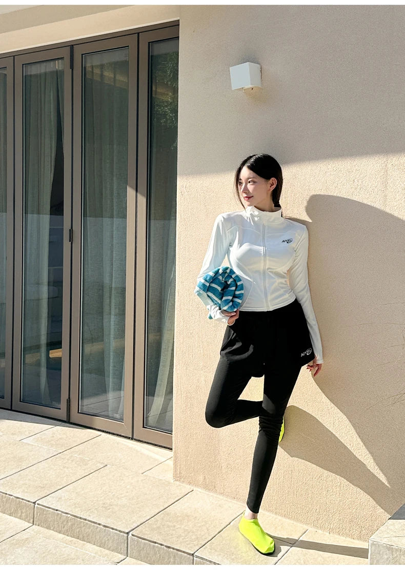 2026 New Women's Wetsuit Two-Piece Long Sleeve Long Pants Swimming Suit Diving Suit Warm Sunscreen Sports Style Separate Briefs