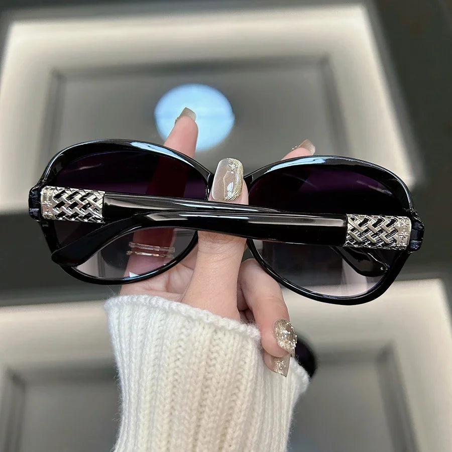 Round Vintage Sunglasses Women Men Brand Designer Mirror Sun Glasses Female Male Punk Fashion Retro Designer Oculos De Sol