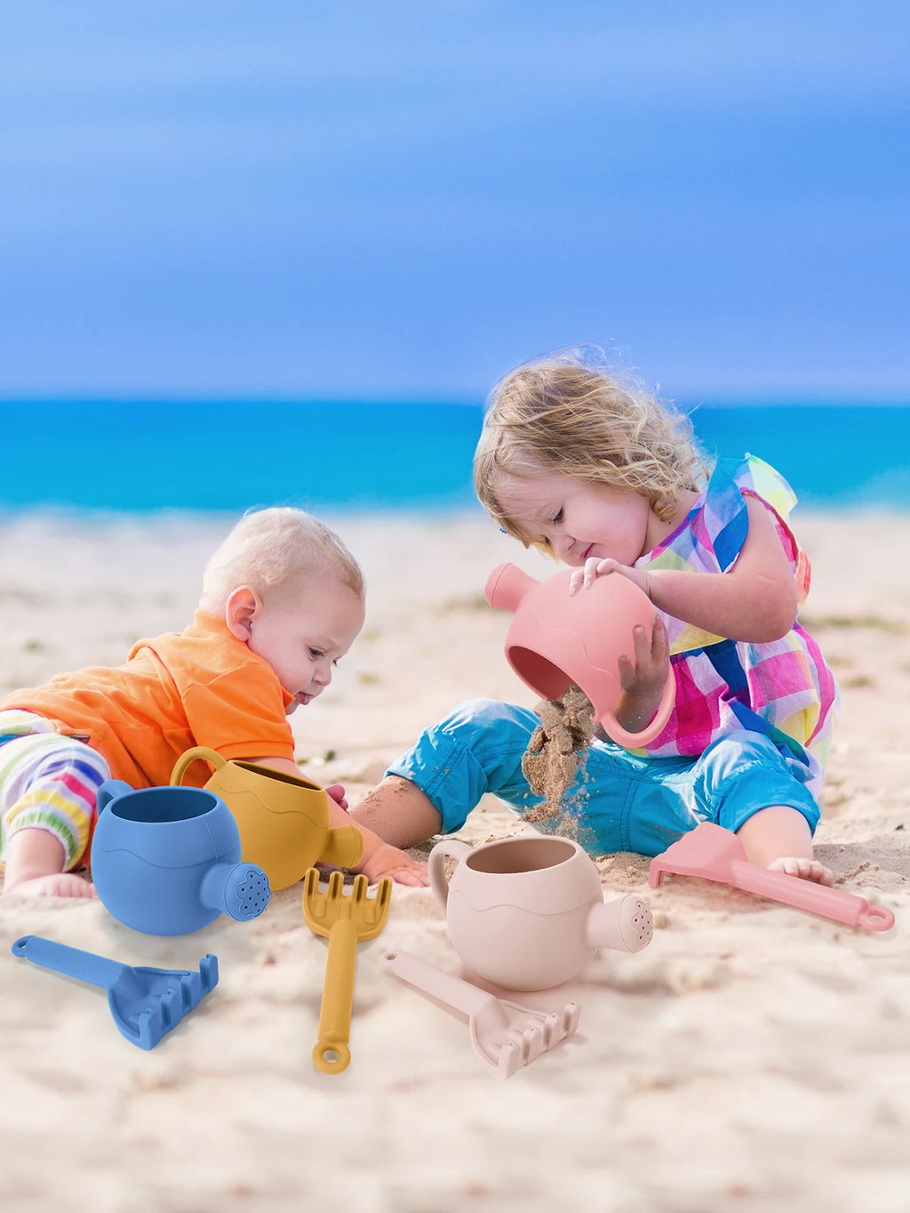 Summer Beach Toys Sand playing tools Soft Silicone Watering Pot Rake Set Play Sand Bucket Shovels Suitable for children outdoors
