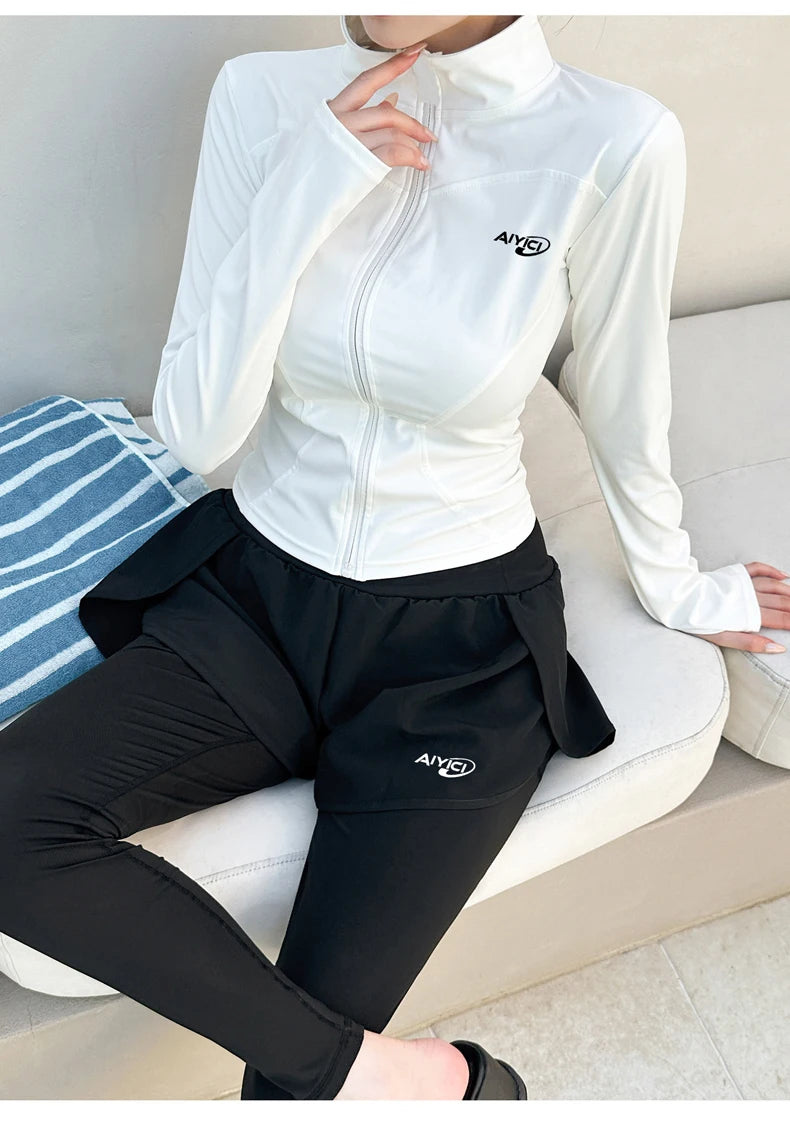 2026 New Women's Wetsuit Two-Piece Long Sleeve Long Pants Swimming Suit Diving Suit Warm Sunscreen Sports Style Separate Briefs