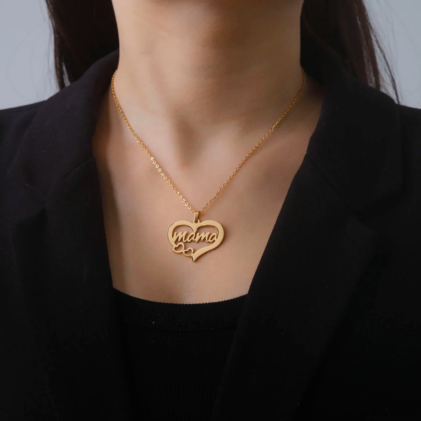 Skyrim Mother's Day Mama Letter Pendant Stainless Steel Necklace for Women Gifts love Pendant Neck Chain Exquisite Jewelry Gift