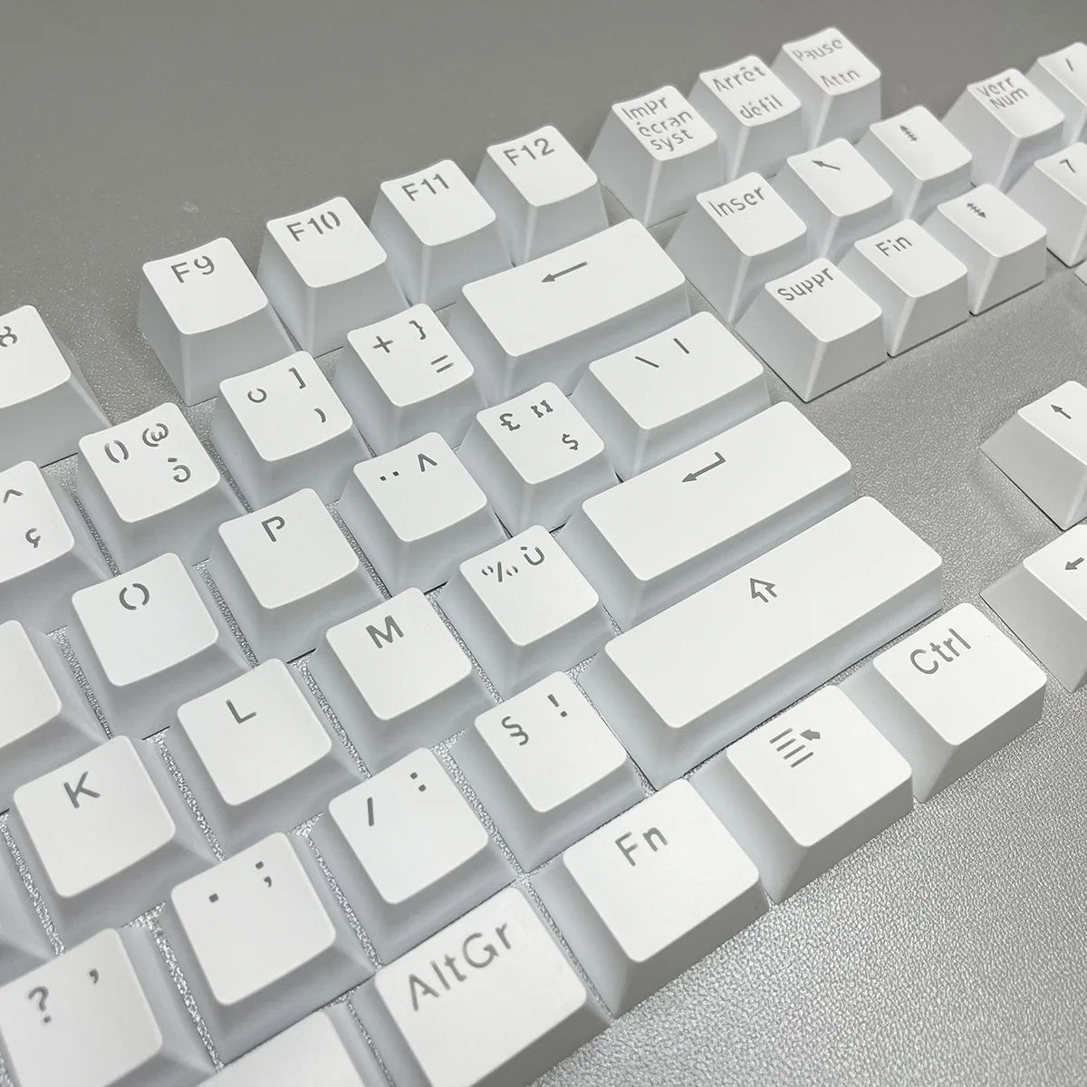 Russian Keycaps Spanish Arabic Korean Portuguese French German Thai Letters Translucent Keycaps For Cherry MX Switch 104 Key LK1