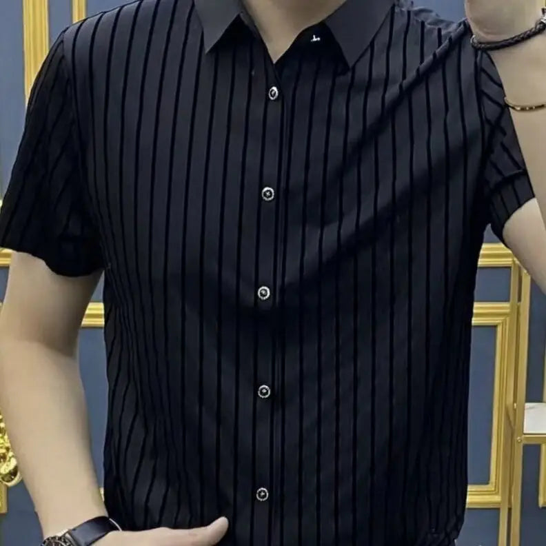 Fashionable, Versatile Slim and Comfortable T-shirt for Men High-end Trendy Casual Men Short Sleeves