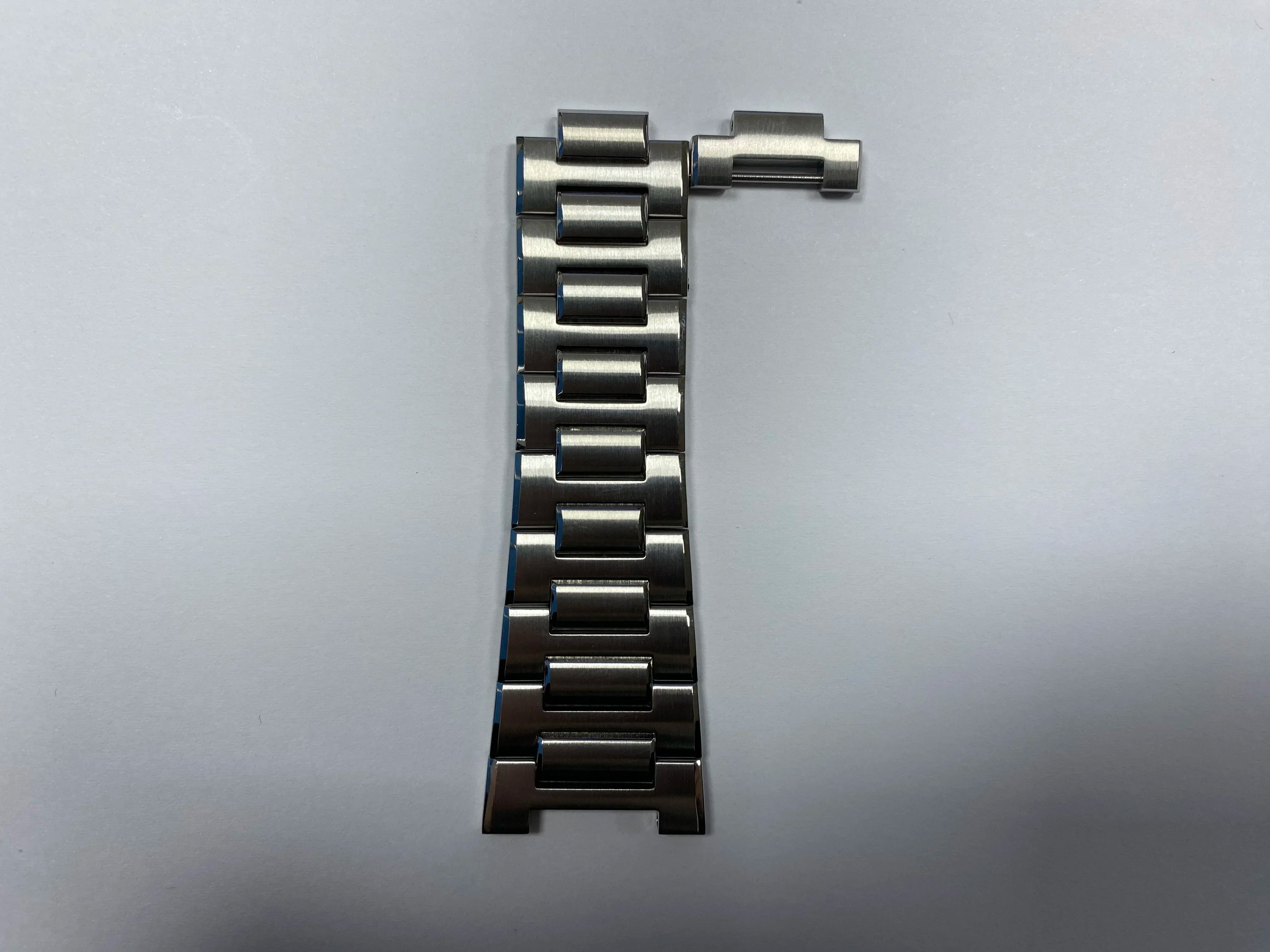 IXDAO Engineer Half Link Upgraded and polished Can be randomly Increased in Length According to the Wrist