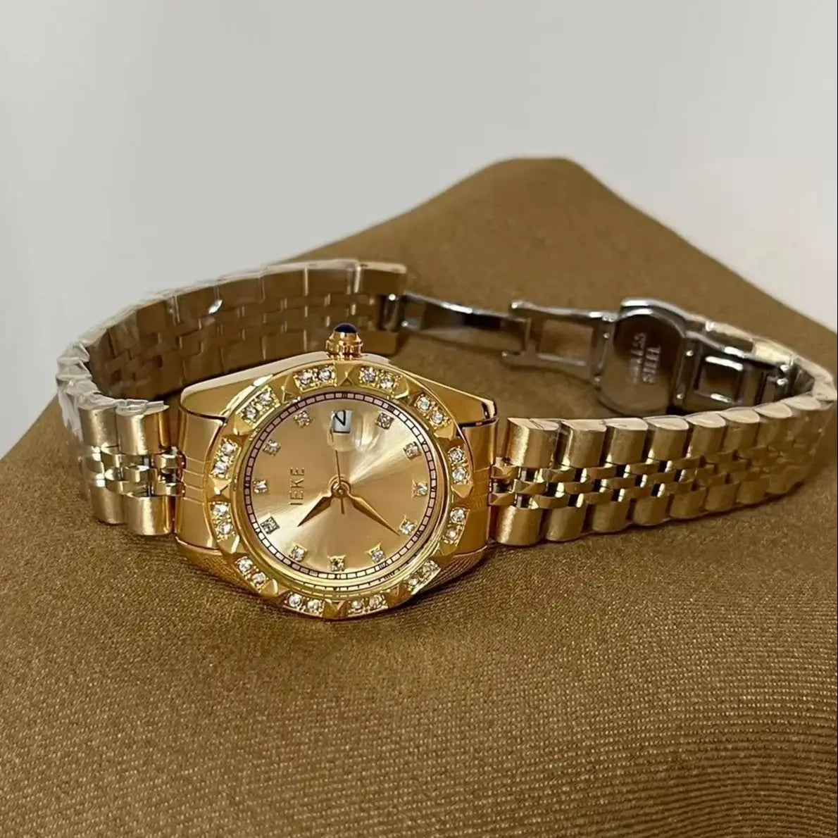 Women's Crystal Accented with Solid Alloy Steel Band Watch Elegant Dress Quartz Calendar Watches for Women