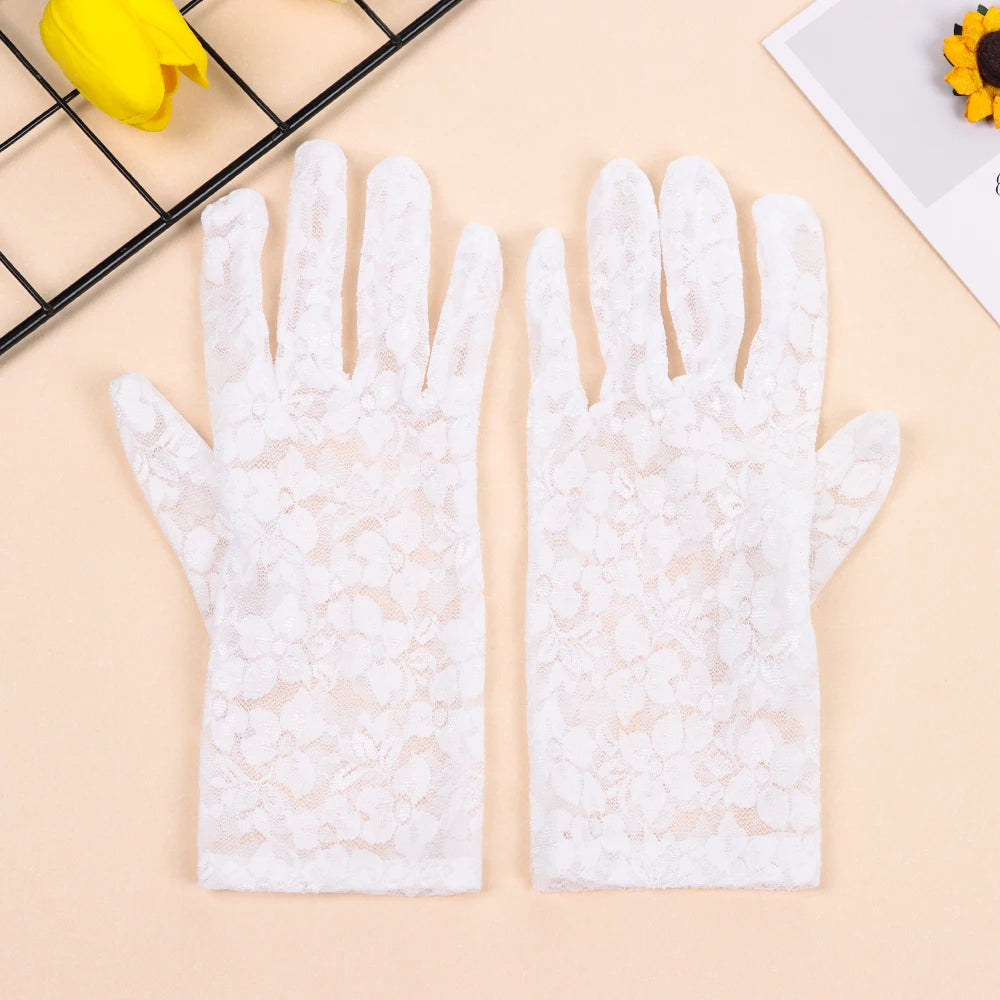 Women Fashion Bride Lace Driving Gloves Thin Lace Sunscreen Female Short UV Protection Gloves Goth Party Hollow-Out Mittens