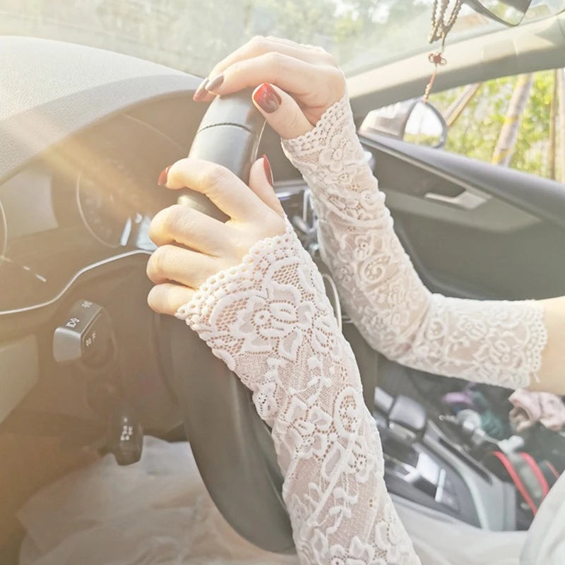 Long Lace Gloves Gothic Thin Hollow Fingerless Gloves Women Sun Protection Sleeves Oversleeve Mesh Arm Sleeve Sunscreen Mittens