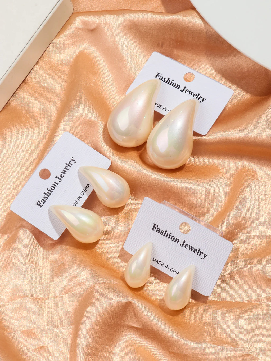 Trendy Acrylic Imitation Pearl Chunky  Dupes Waterdrop Earrings for Women Teardrop Dome Earrings 2024 Luxury Jewelry Gifts