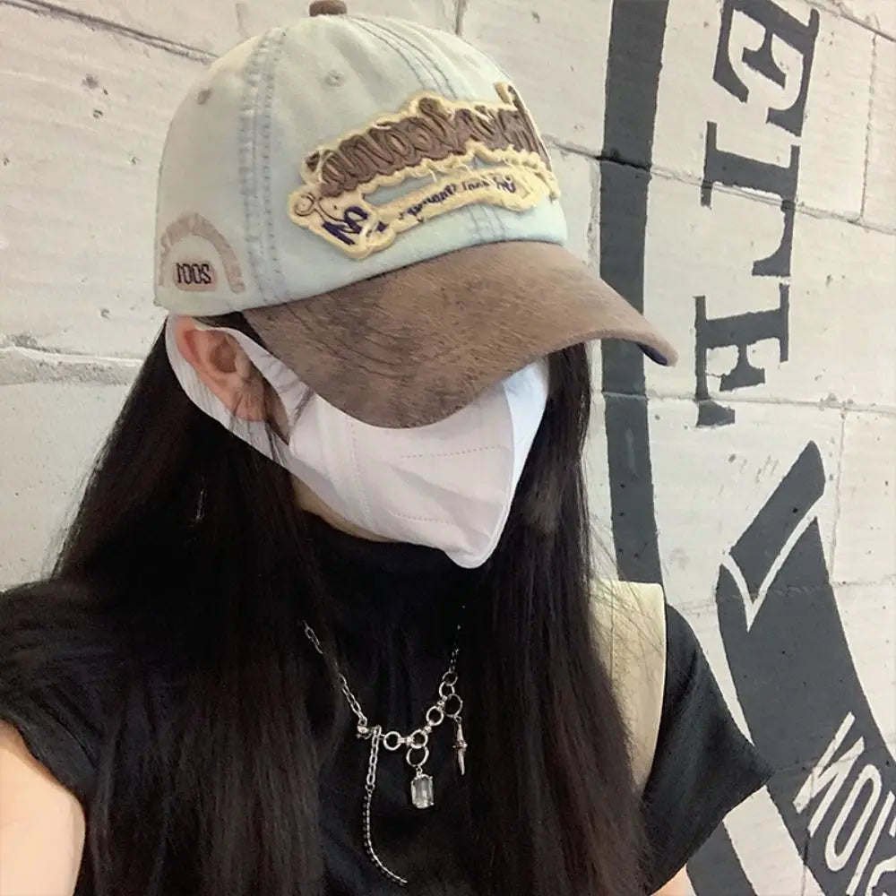 Simple Splicing American Retro Baseball Caps Denim Baseball Hat Tattered Jeans Sun Hat Cotton Sunscreen Peaked Cap Outdoor