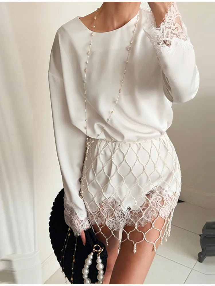 Elegant Modest Blouse Designers Satin Lace Retro Women Tops Spring Romantic Casual Chic Fashionable Streetwear