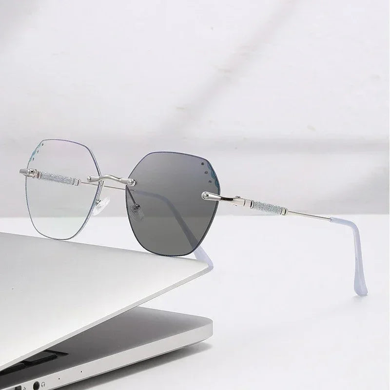 Shining Rimless Photochromic Myopia Glasses for Women Oversize Blue Light Blocking Computer GLasses UV Protection Sunglasses