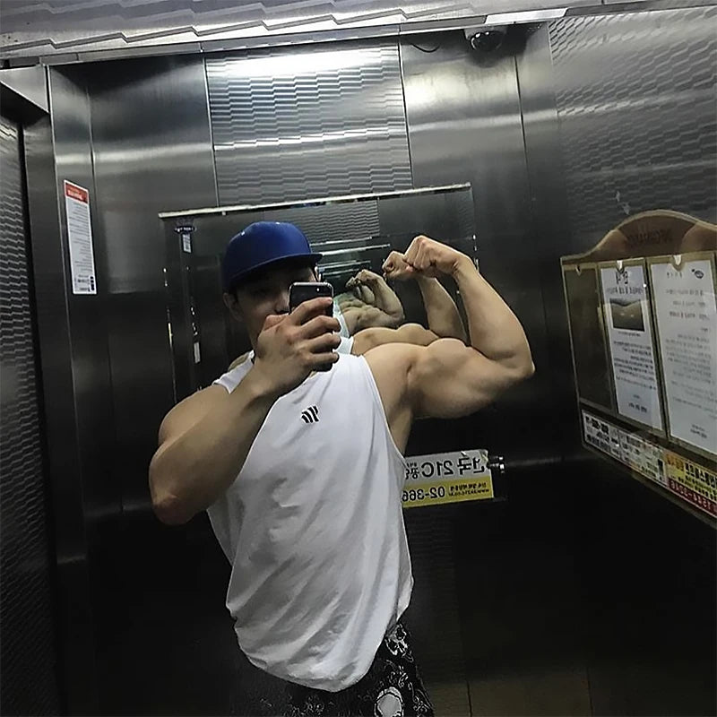 Men's Summer New Fitness Tank Top Gym Workout Sleeveless Shirt Running Apparel Stringer Single Shirt Summer Casual Vest