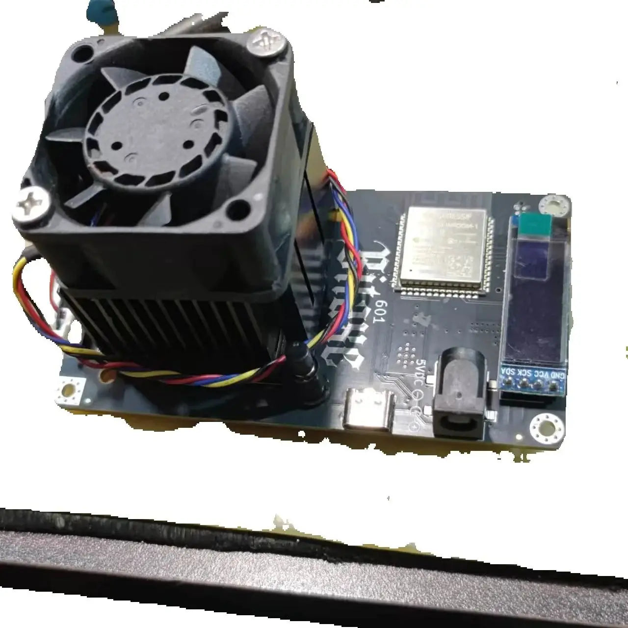 2025 Latest Bitaxe Gamma 601 1.2th/s 18W Open Source Bitcoin Miner With Power Supply