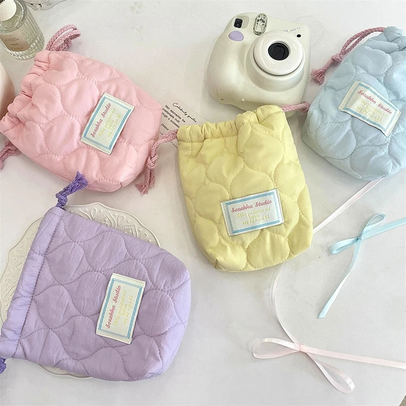 1PCS Portable Travel Camera Organizer Heart Printed Quilted Drawstring Bag Handbag Cosmetic Makeup Lipstick Storage Bag