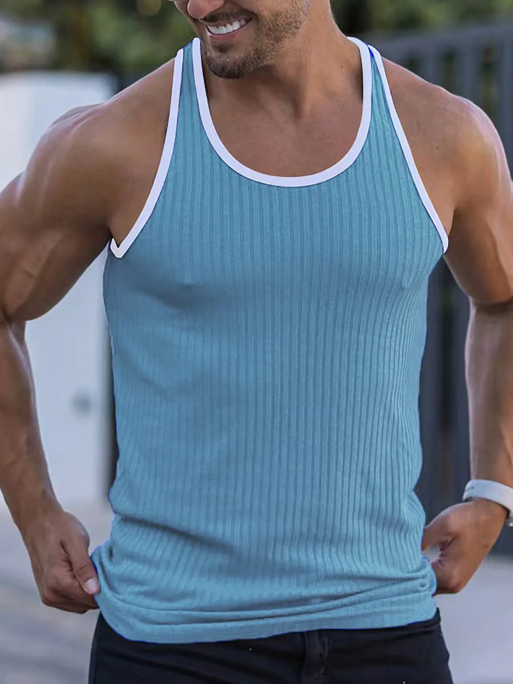 Summer Knitted Vertical Stripe Fitness Slim Vest for Men, Color-blocked Tank Top