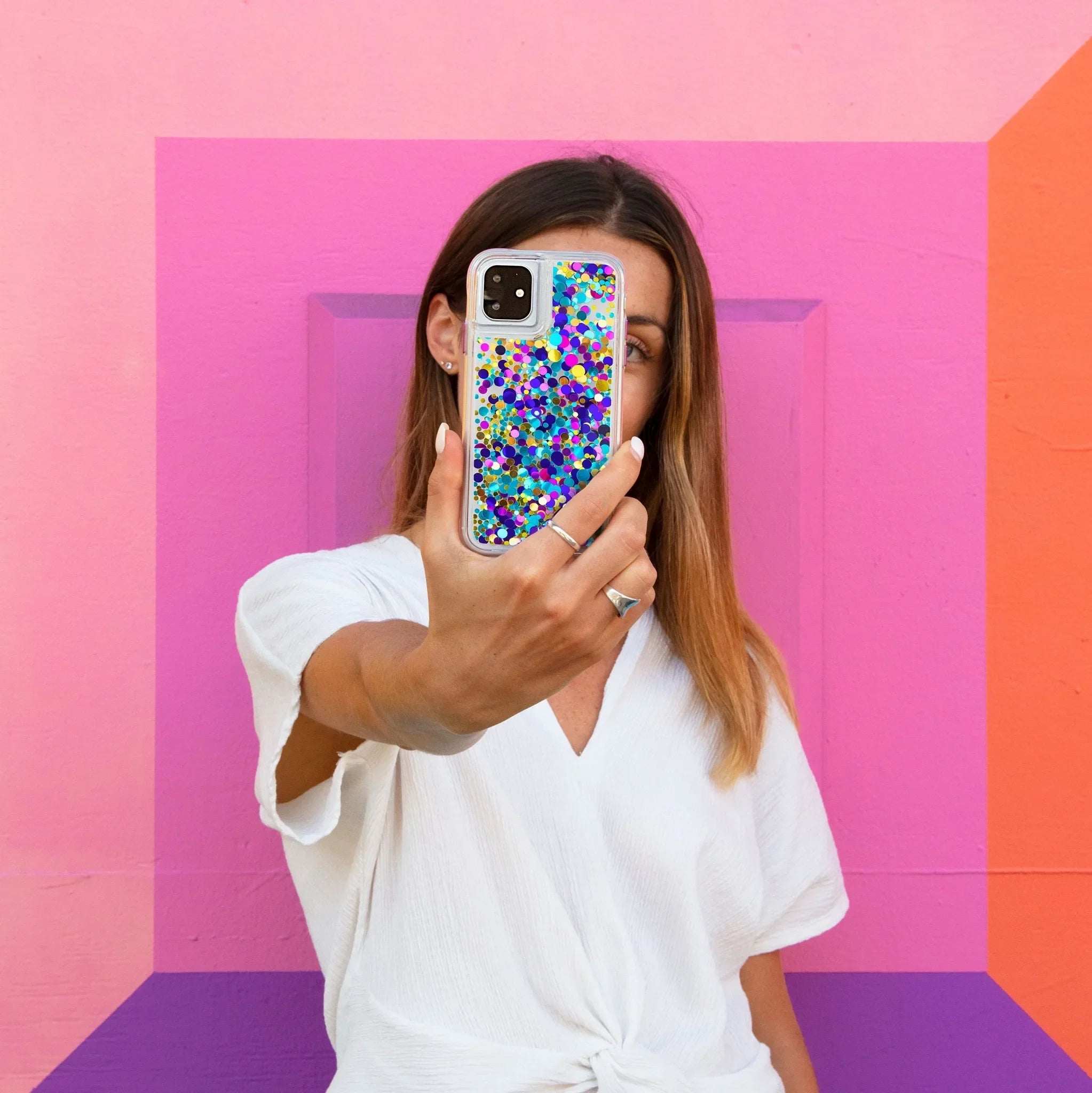 Sequins Transparent Liquid Phone Cover for iPhone 15 14 16 Pro Max Case Shell Dynamic Floating Dots Hard Funda Quicksand Carcasa